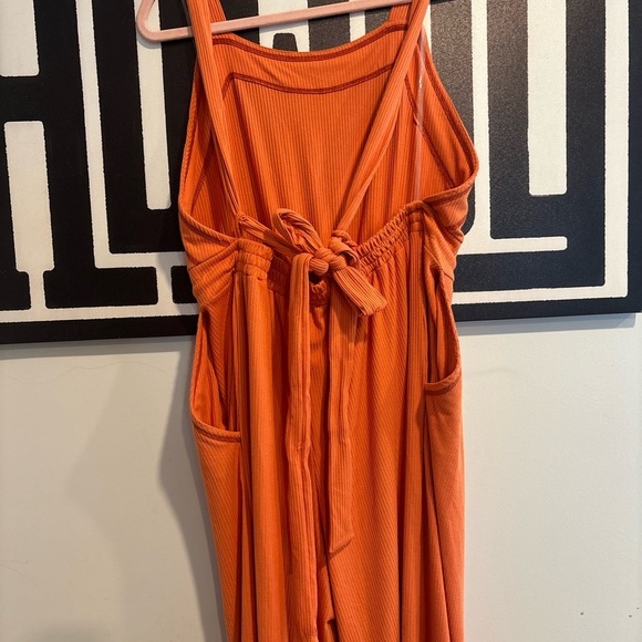 Ribbed Rust Jumpsuit - Picture 4 of 4